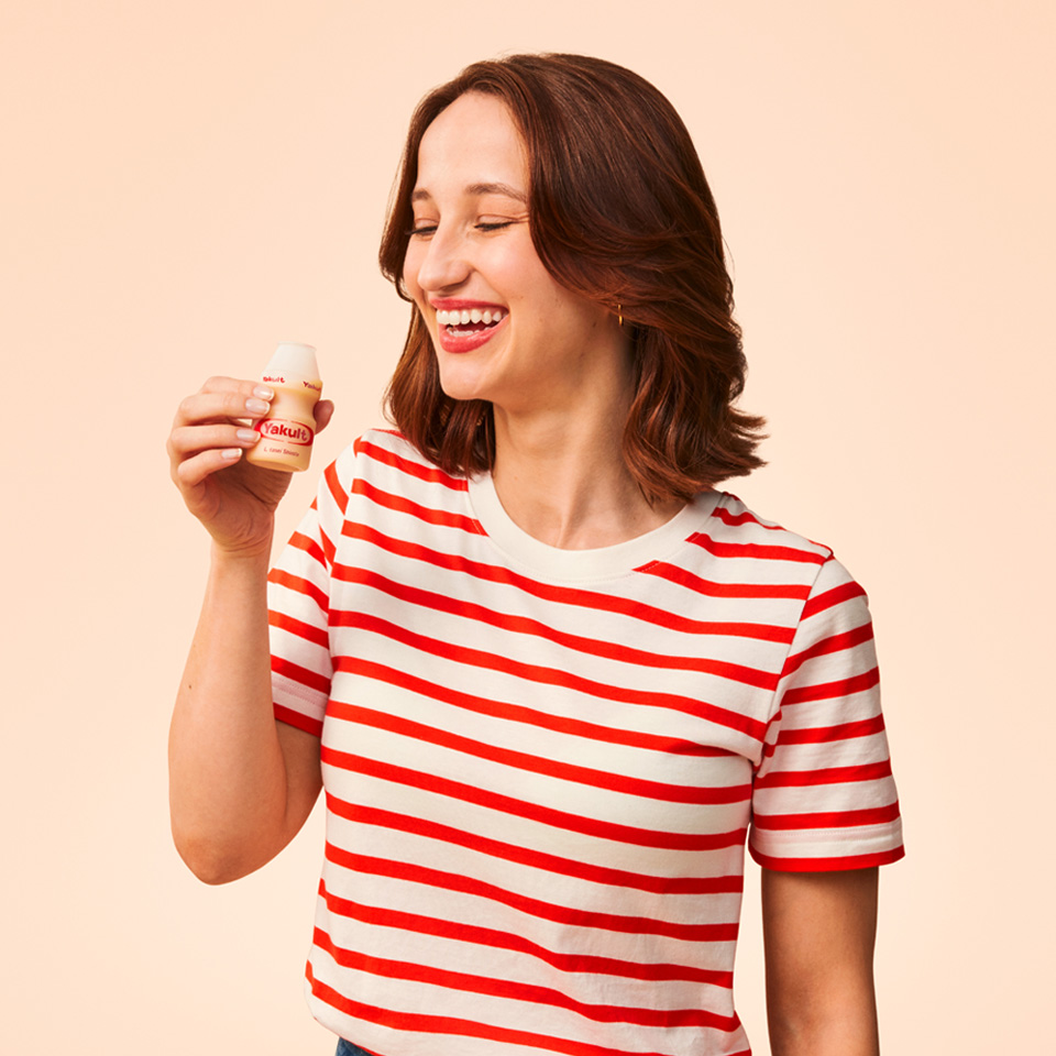 Indy drinkt Yakult Original, My Yakult campagne beeld.